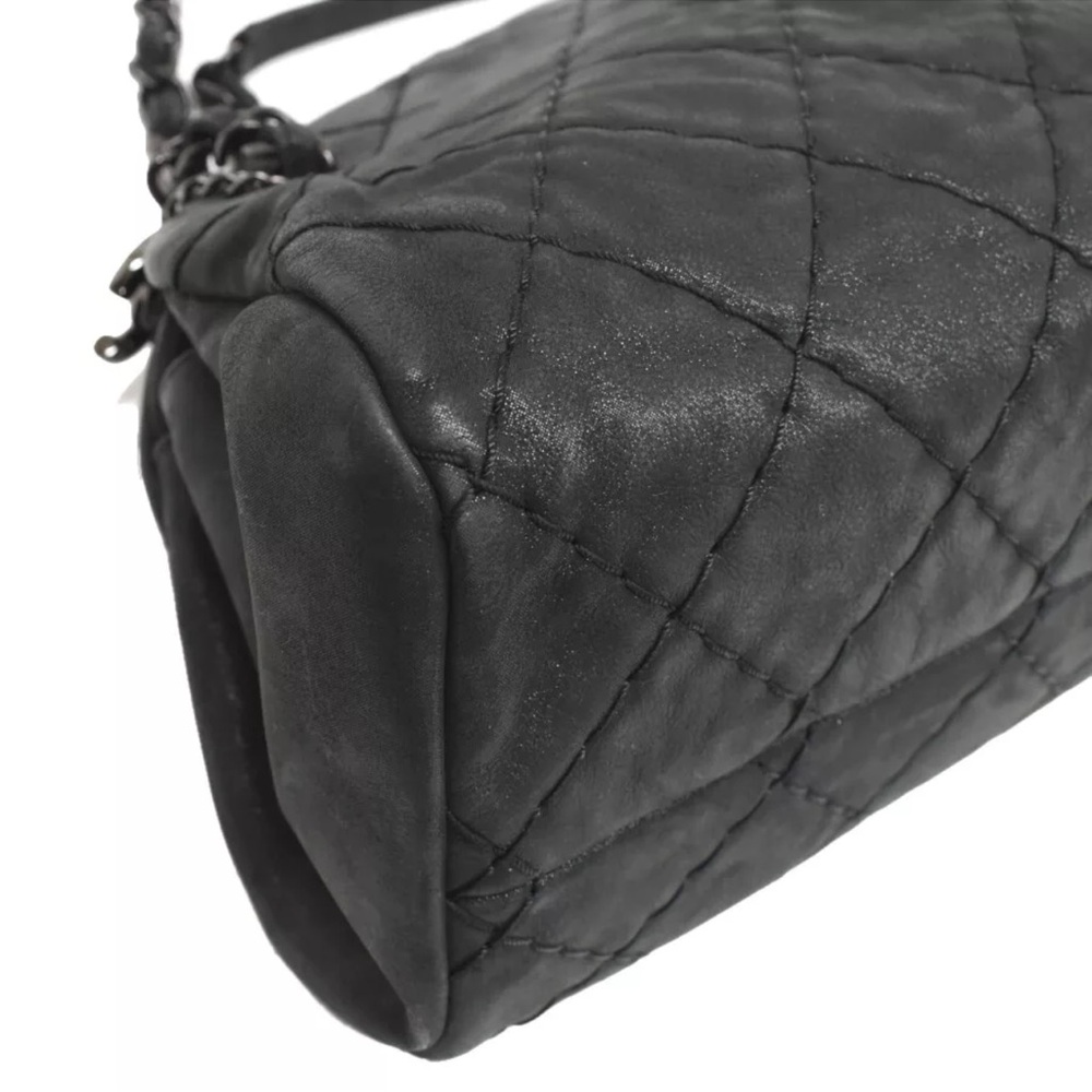 CHANEL Wildstitch CC Charm Calfskin Leather Chain Shoulder Bag ( like new) - Picture 6 of 9